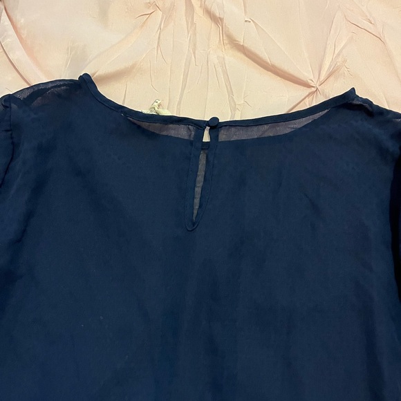 Crescent for Stitch Fix Navy sheer Top size M - Picture 2 of 5